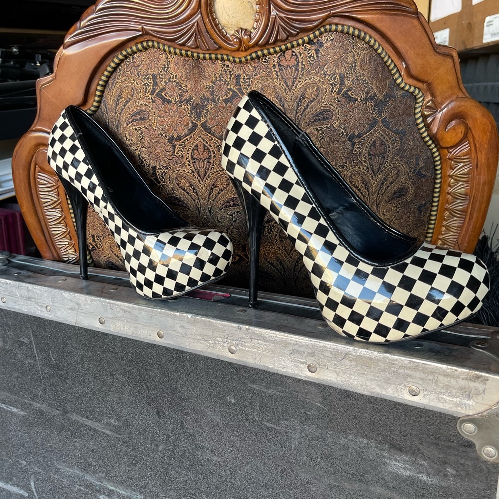 MOVING SALE MAKE OFFER Checkered platform stilettos